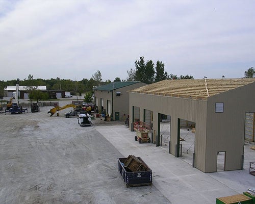 Sargents Equipment & Repair Service building under construction