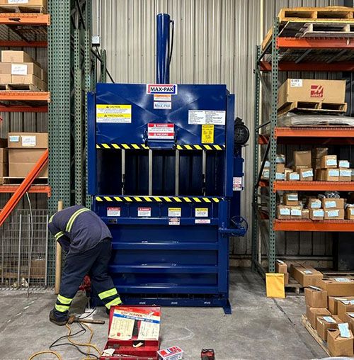 Baler maintenance and technition