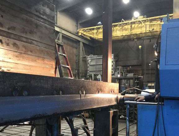Baler conveyor maintenance