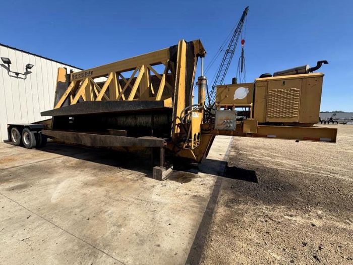 2004 E-Z Crusher B
