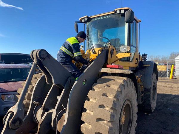 onsite wheeled loader repair