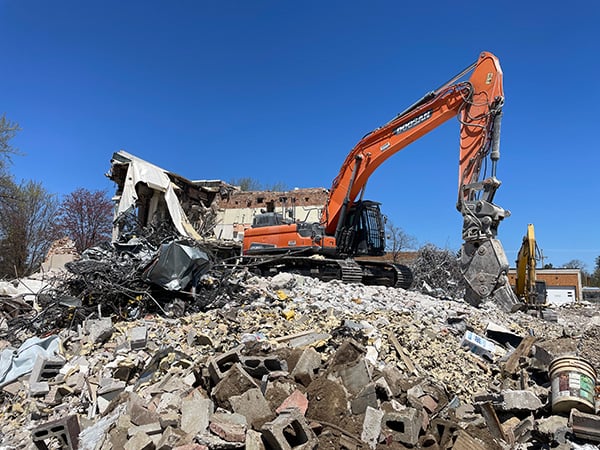 Doosan Excavator with Shear on Demo Site