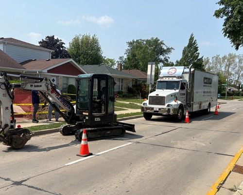 mobile hose repair truck front side view